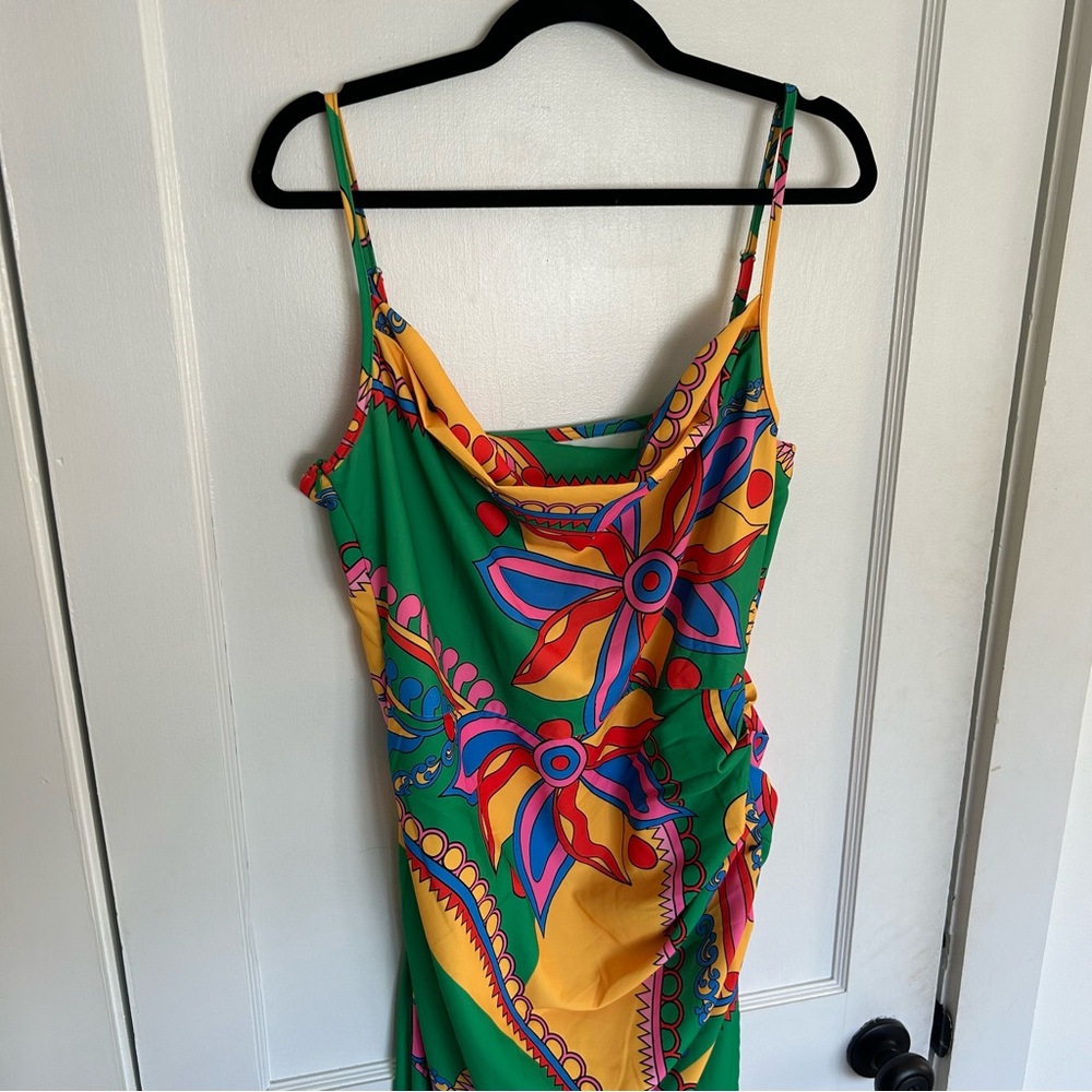 NWT Micas Patterned Cocktail Dress with adjustable straps - Picture 3 of 12